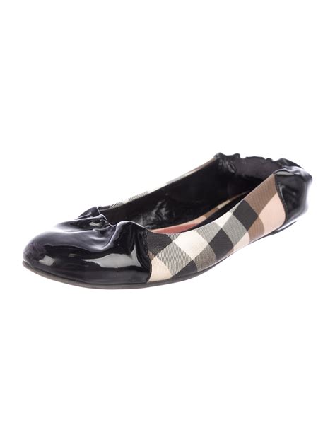 burberry flats